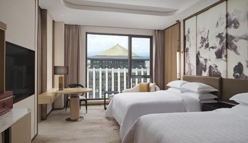 Club Room, Club level, Guest room, 1 Double, River view