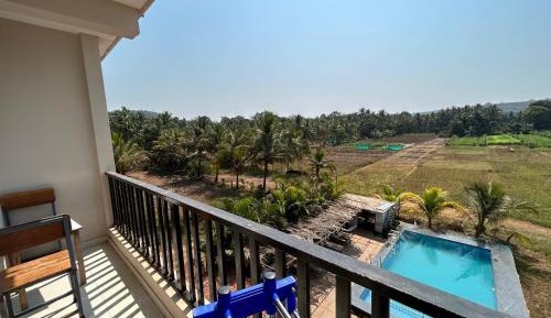 Double Room with Pool View