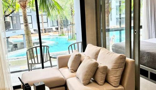 Studio with Pool View