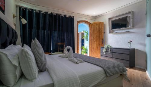 Double Room with Mountain View