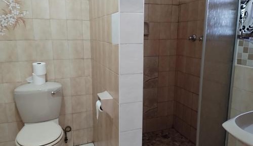 Deluxe Double Room with Shower