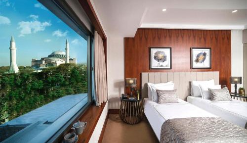 Superior City View Room