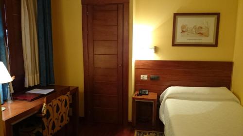 Single Room with Bathroom