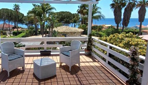 Deluxe Double Room with Sea View