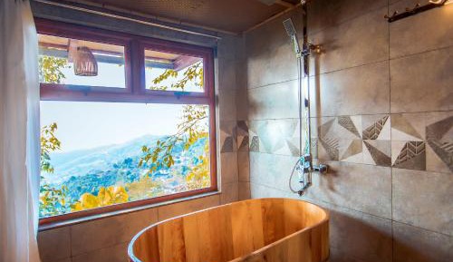 Double Room with Mountain View