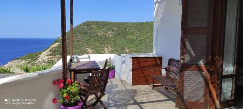 Double Room with Balcony and Sea View