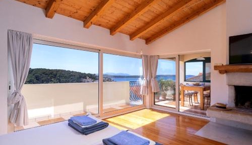 Apartment with Sea View