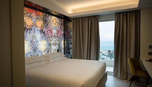 Queen Room with Sea View