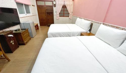 Family Room with Private Bathroom