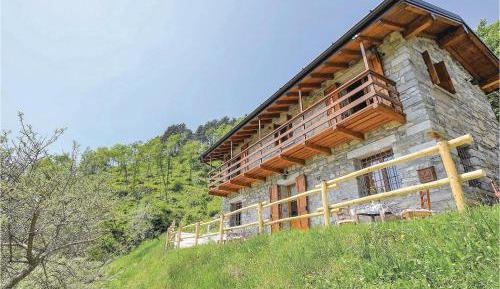 Two-Bedroom Holiday Home