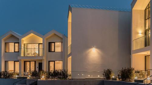 Duplex Room - A (No Kids)