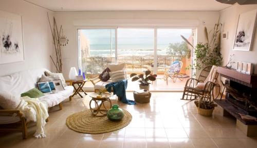 Villa - Beach Front