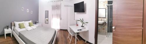 King Room with Balcony