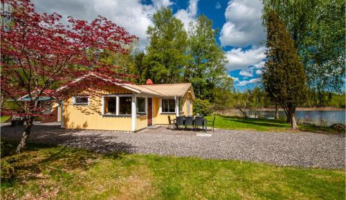 Three-Bedroom Holiday Home 