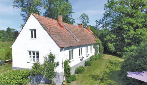 Two-Bedroom Holiday Home