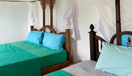 Triple Room with Private Bathroom