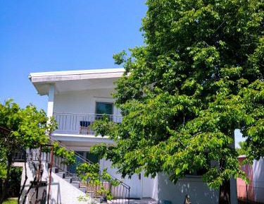 Large Two-Bedroom Apartment