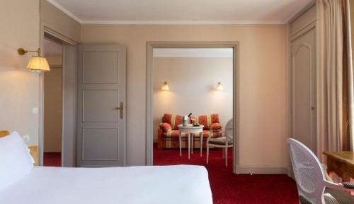 Junior Suite with Balcony and Casino & Spa Access