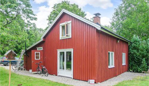 Three-Bedroom Holiday Home 
