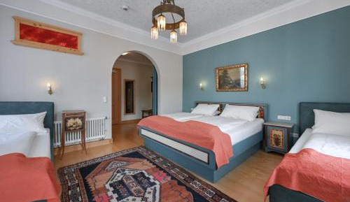 Quadruple Room in main building
