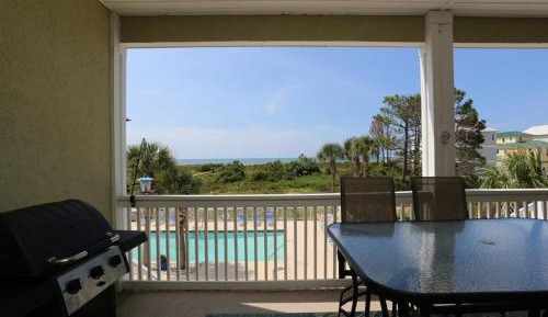 Three-Bedroom Apartment - Oceanfront
