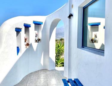 Superior One-Bedroom Suite with Hydromassage Plunge Pool