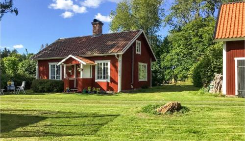 Two-Bedroom Holiday Home