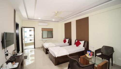 Deluxe Double or Twin Room with Balcony