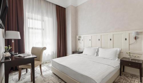 Suite with Balcony
