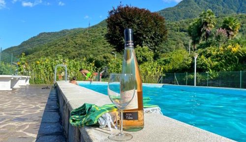 Apartment with Lake View