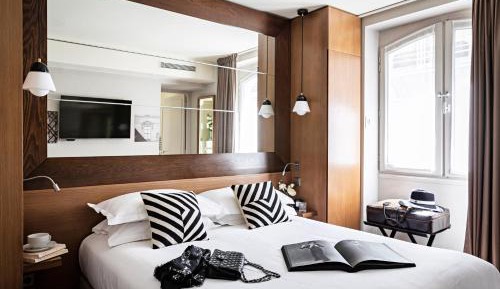Standard King Room