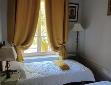 Apartment with Lake View