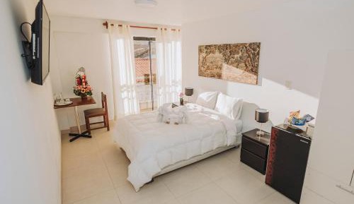 Junior Suite with Balcony