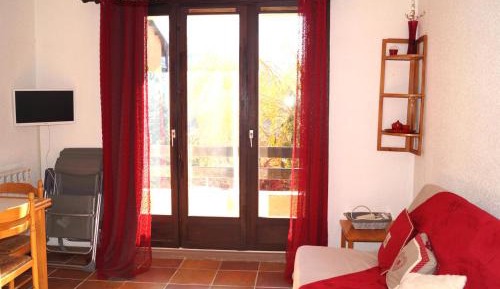Apartment (4 Adults)