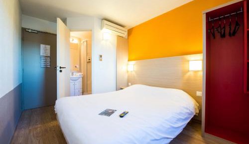 Double Room with Shower