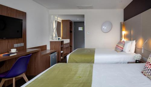Superior Twin Room