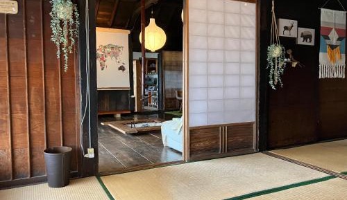 Family Room with Mountain View