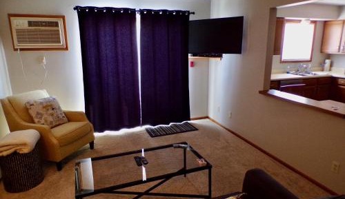 Apartment with Lake View