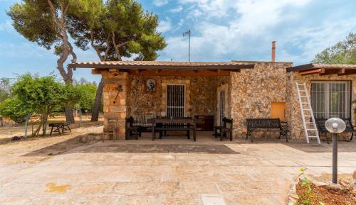 Villa with Garden View
