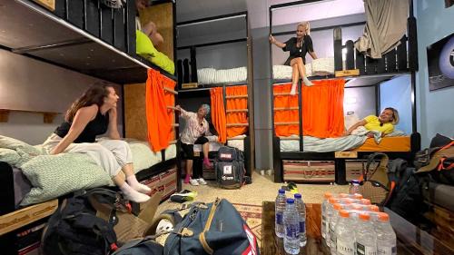 Bed in 6-Bed Mixed Dormitory Room