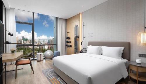 Premium King Room