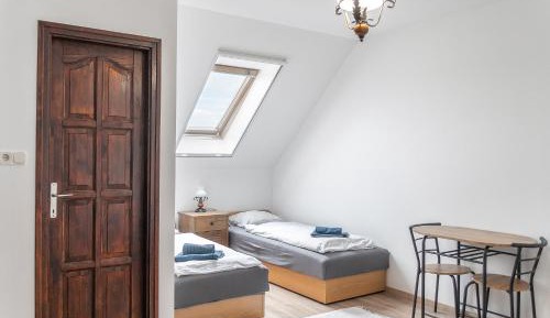 Triple Room with Private Bathroom