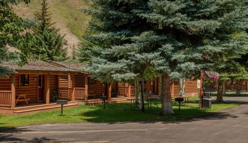 Standard Triple Studio