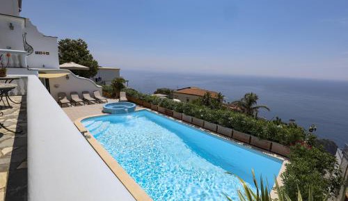 Villa with Sea View