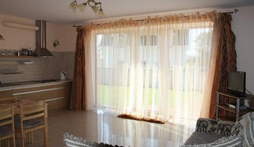 Two-Bedroom Apartment (4 Adults)