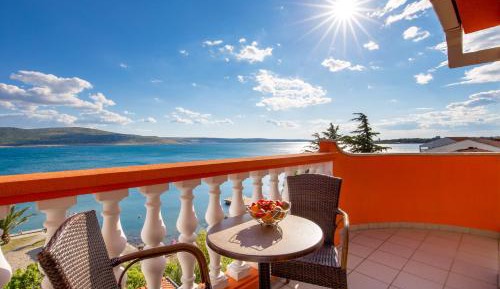 Double Room with Balcony and Sea View