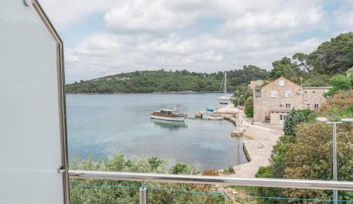 Double Room with Balcony and Sea View