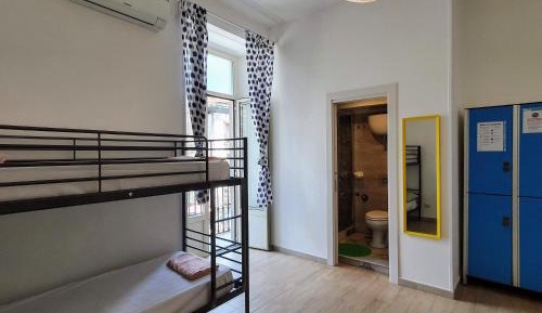Bed in 4-Bed Mixed Dormitory Room