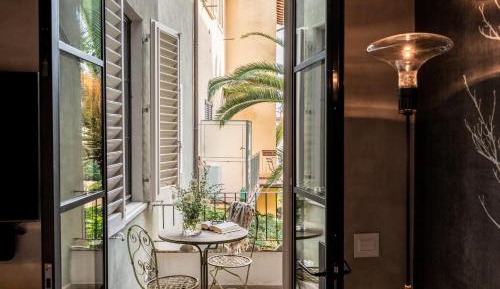 Apartment with Balcony