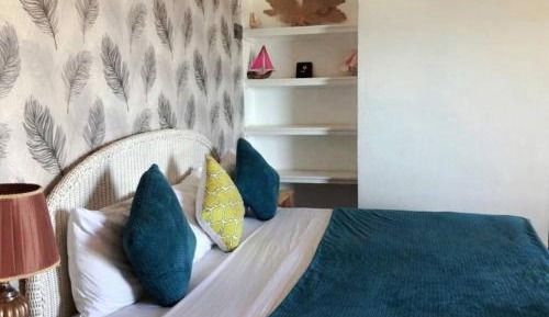 Studio Apartment with Sea View